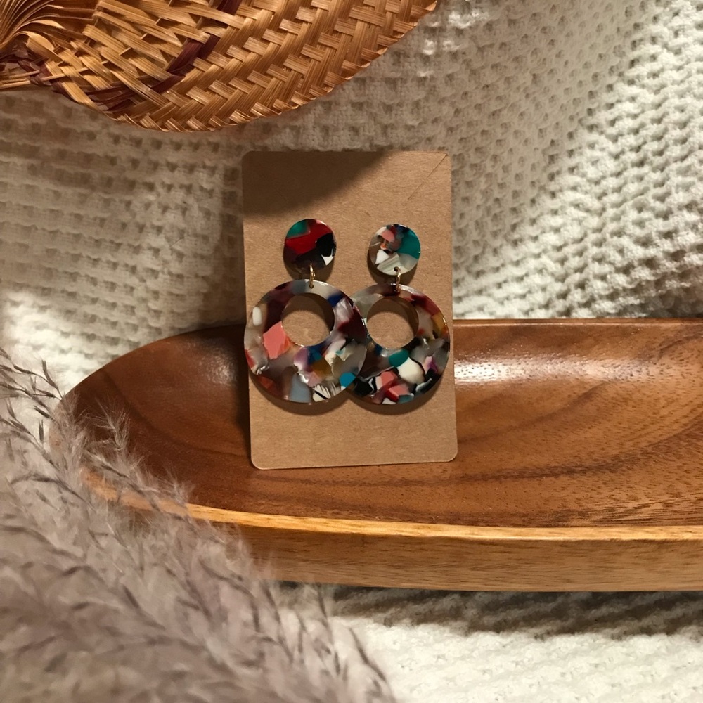 Confetti Resin Dangle Earrings - image 2